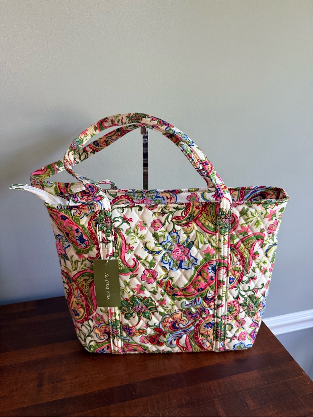 VERA BRADLEY Small Original Vera Tote-Vibrant Paisley